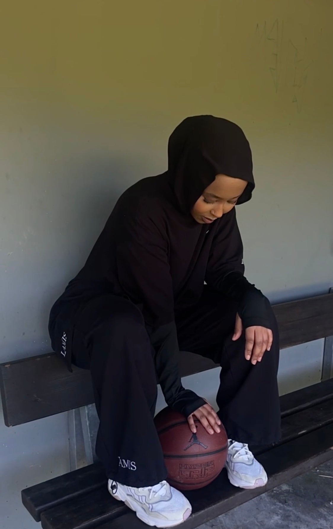Modest T (Sportwear)